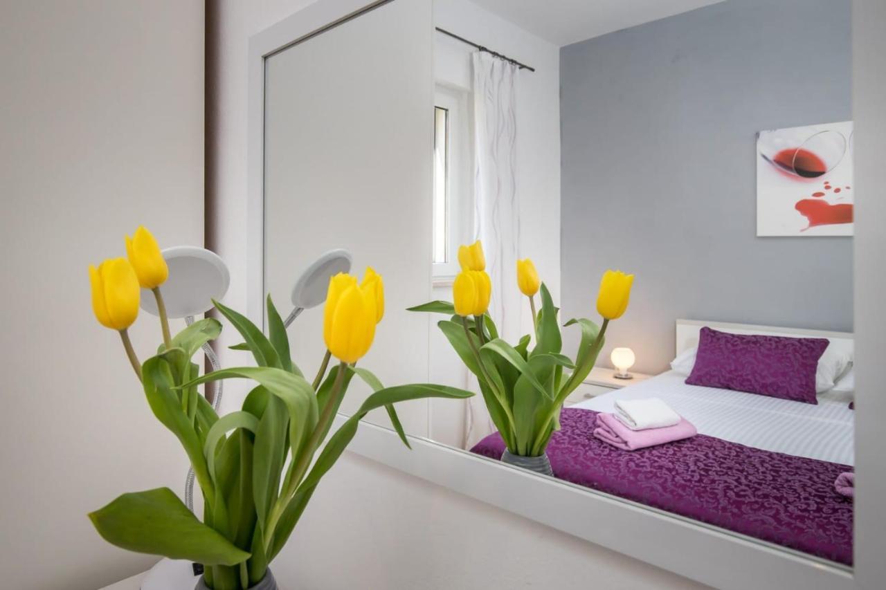 Apartmani Filipic Bol Bagian luar foto